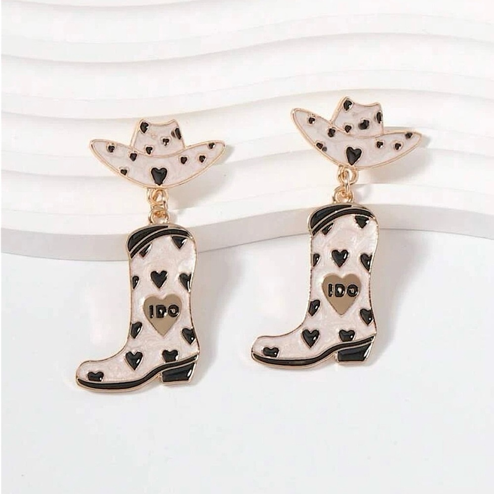Cowboy boots bridal earrings “I DO”